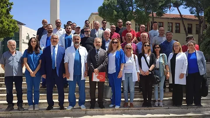 Veteriner hekimler "Dünya veteriner hekimler gününde" buluştu