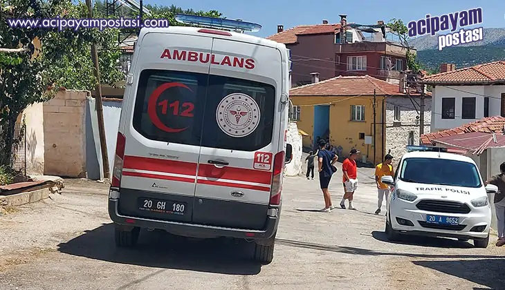 Cinnet Getiren Şahıs Eşi Ve Üvey Oğlunu
                    Öldürdü